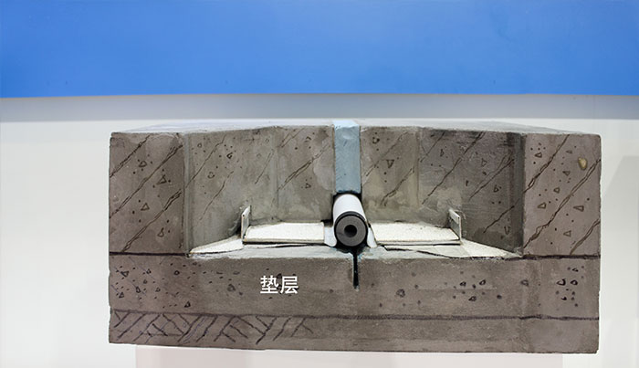 卫生间渗漏.jpg